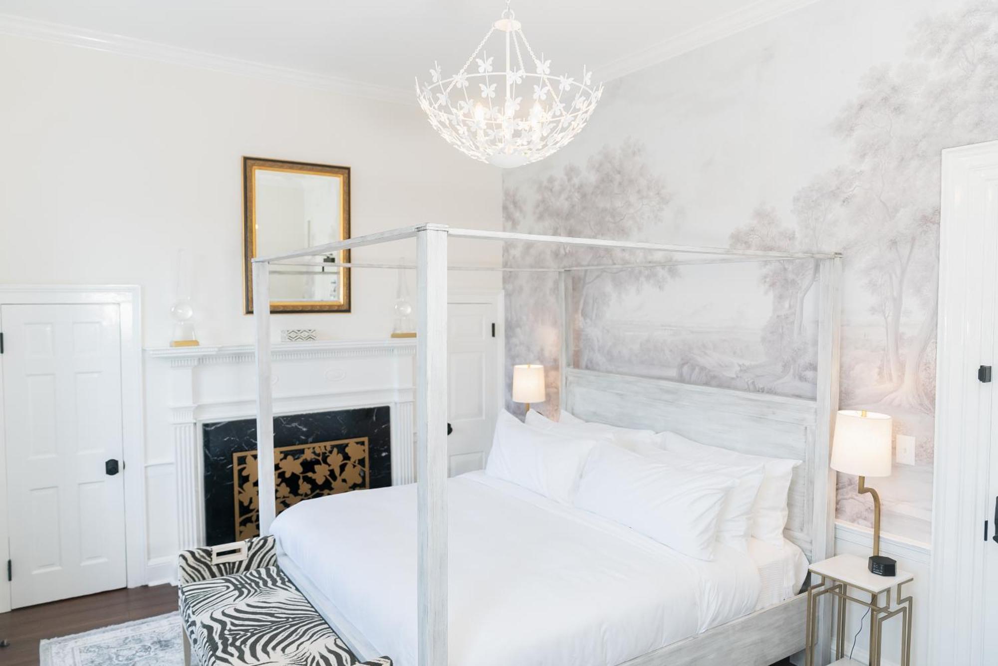 The Harvey Hotel New Bern Bagian luar foto